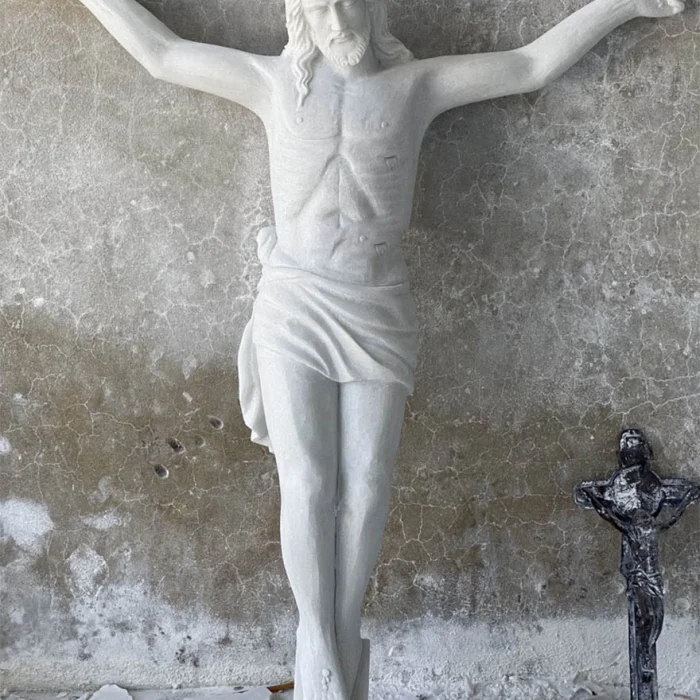 Tượng chúa chịu nạn